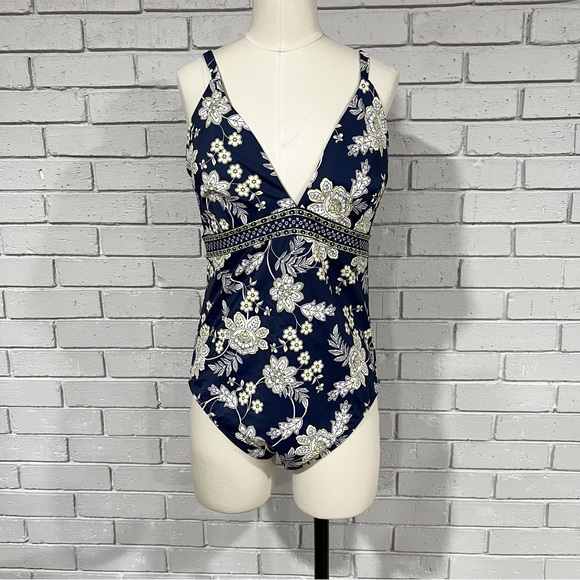 Boden Swim Boden Womens Arezzo Vneck Panel Swimsuit Poshmark